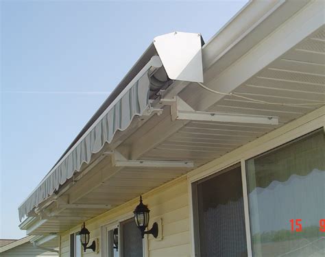 retractable awning brackets